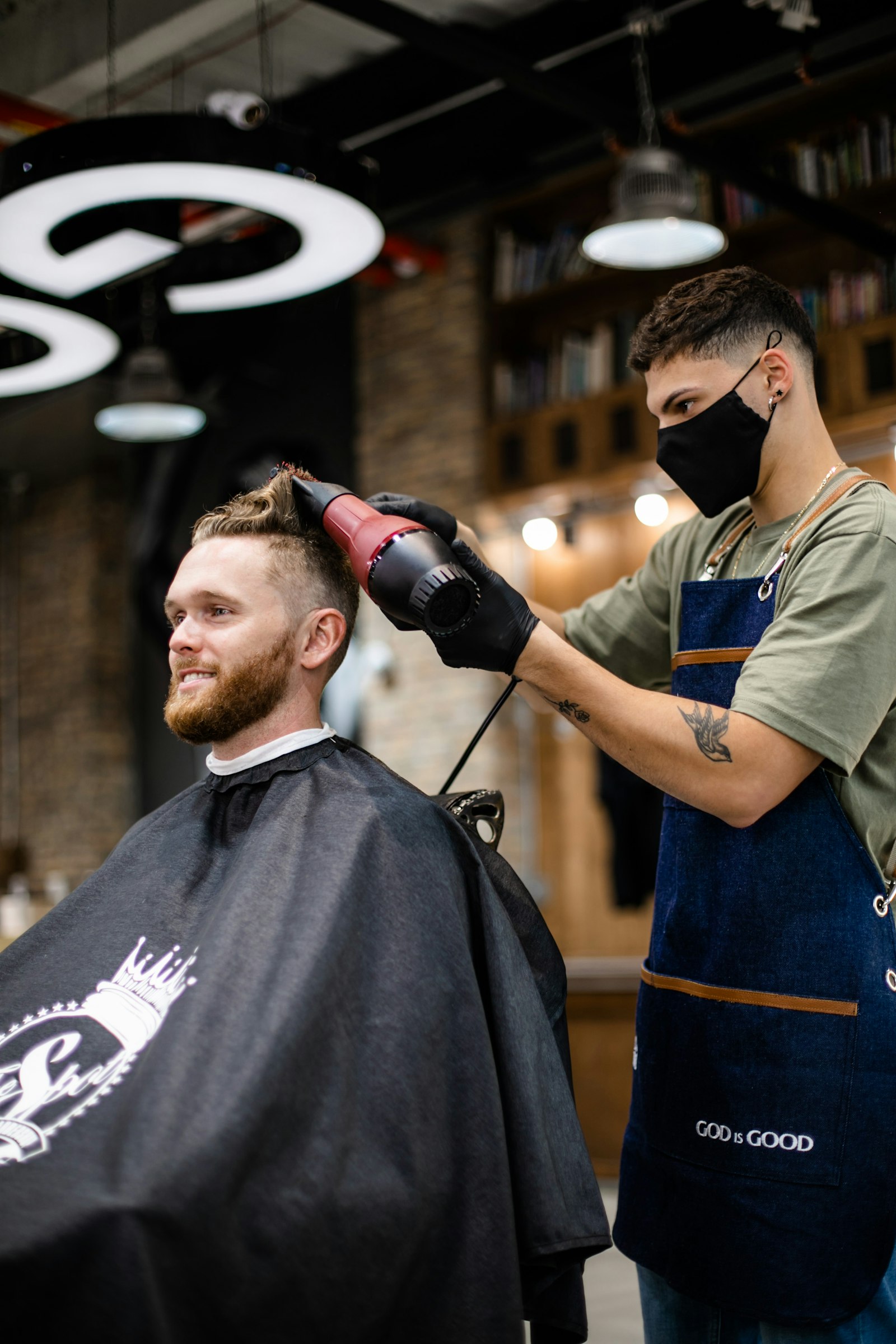 Mario's Barber Life interior
